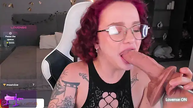 Snapshot of kittyhardfucks chatting on June 2026 10:31:01 AM kittyhardfucks online show from June 2026 10:31:01 AM