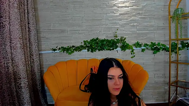 SerennaNoir online show from December 2025 05:57:02 AM