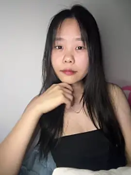 Kiee-lee online show from March 2026 02:19:02 PM