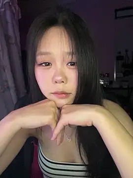 Kiee-lee online show from May 2026 05:43:02 PM