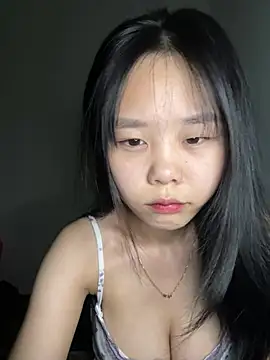 Kiee-lee online show from February 2026 06:27:02 PM