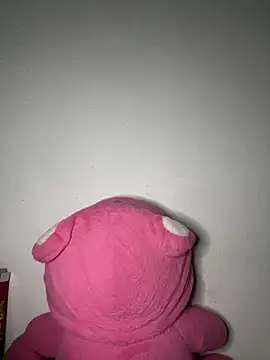 Kiee-lee online show from December 2025 04:43:02 PM