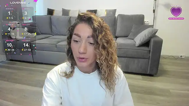 Snapshot of rossana_doll chatting on June 2026 08:03:03 AM rossana doll online show from June 2026 08:03:03 AM