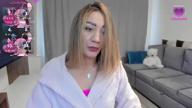 Snapshot of rossana_doll chatting on April 2026 07:21:02 AM rossana doll online show from April 2026 07:21:02 AM