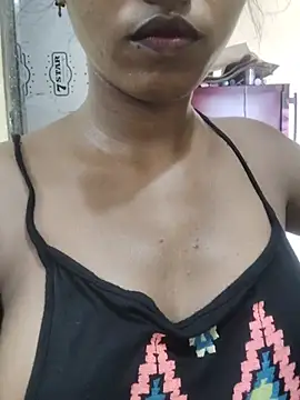 Simran 0011 online show from May 2026 06:09:02 AM
