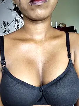 Simran 0011 online show from May 2026 01:54:01 AM