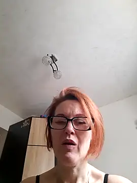 Snapshot of LanaOlbenst chatting on December 2025 10:54:02 AM LanaOlbenst online show from December 2025 10:54:02 AM