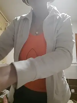 LanaOlbenst online show from January 2026 09:44:02 PM