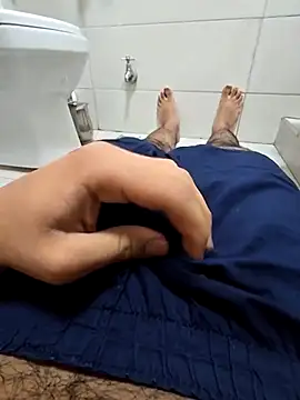 Snapshot of Joey_145 chatting on November 2025 01:56:02 PM Joey 145 online show from November 2025 01:56:02 PM