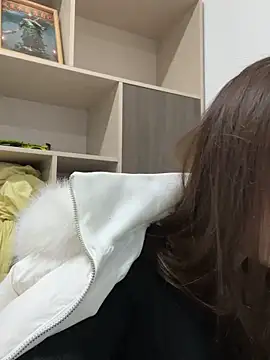 GYYoo online show from December 2025 07:07:02 AM