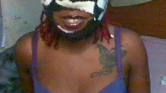 Snapshot of swissbooty chatting on December 2025 04:56:01 PM swissbooty online show from December 2025 04:56:01 PM