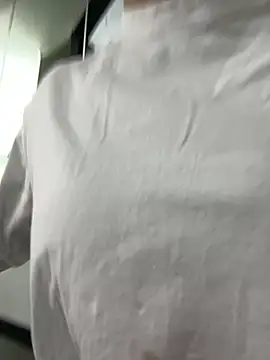 Snapshot of mitao_xx chatting on January 2026 03:13:01 AM mitao xx online show from January 2026 03:13:01 AM