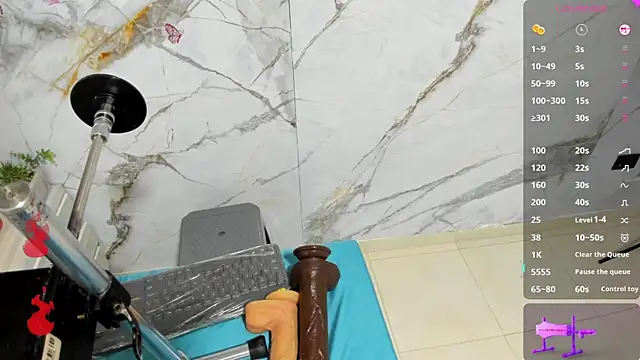 Latina candy01 online show from March 2026 07:19:02 PM