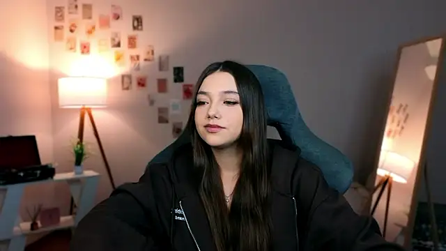 Vexorine online show from February 2026 07:26:01 PM