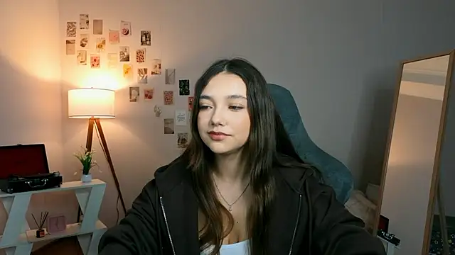 Vexorine online show from March 2026 07:07:02 PM