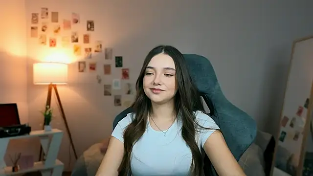 Vexorine online show from April 2026 07:31:01 PM