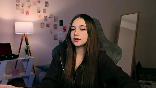 Vexorine online show from November 2025 07:14:02 PM