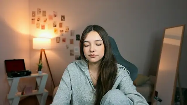 Vexorine online show from March 2026 10:10:02 PM