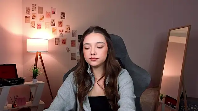 Vexorine online show from February 2026 07:30:02 PM