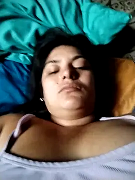 YouladyVidal online show from April 2026 01:06:02 PM