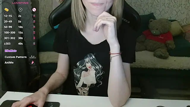 Snapshot of __Katherine___ chatting on November 2025 03:34:01 PM Katherine online show from November 2025 03:34:01 PM