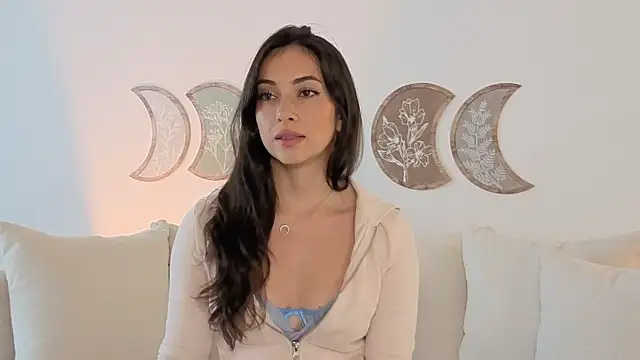 IsabellaSandoval online show from April 2026 07:45:01 PM