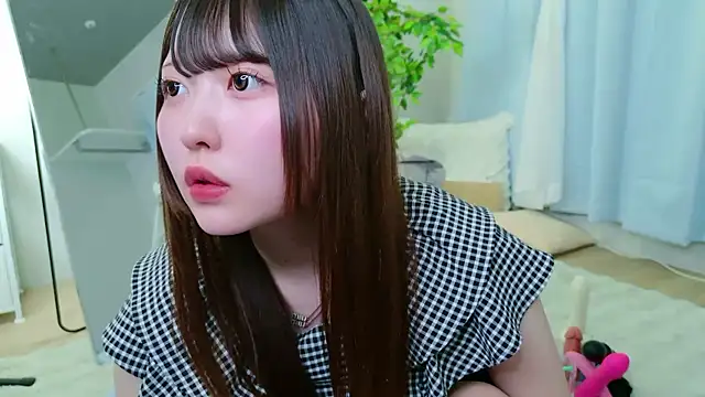  Sakura F online show from May 2026 04:32:02 PM