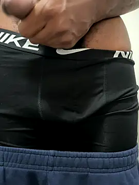 Snapshot of talkyouthroughit chatting on November 2025 05:02:01 PM talkyouthroughit online show from November 2025 05:02:01 PM