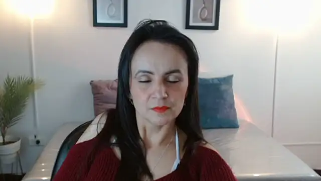 Juliana  lx online show from March 2026 02:06:02 PM