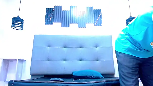 Hot Latino x online show from January 2026 12:22:02 PM