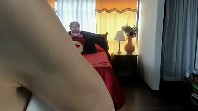 Charlotte-Willson online show from March 2026 06:40:01 PM