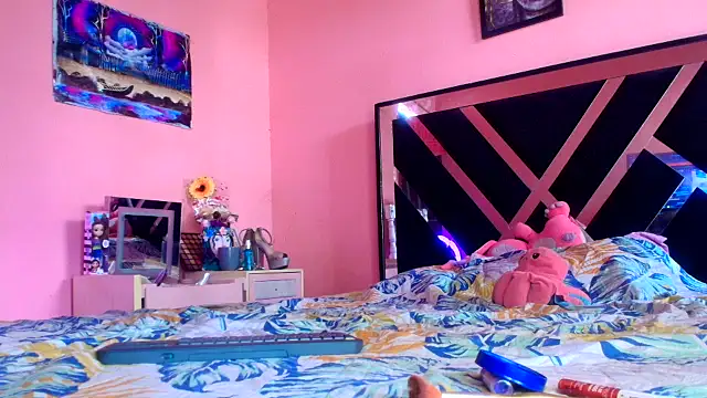 Venus2357 online show from March 2026 04:41:01 PM