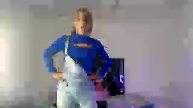 Venus2357 online show from April 2026 09:45:01 AM