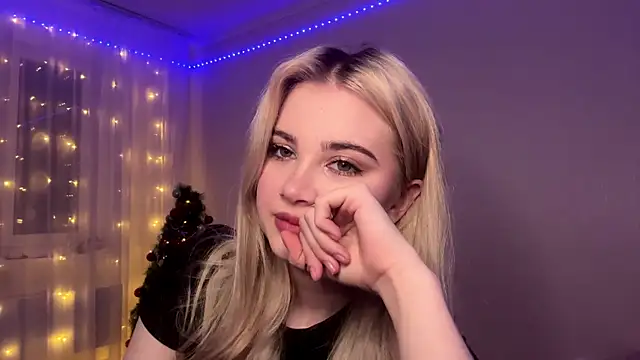 KarissaBoisse online show from January 2026 02:12:01 PM