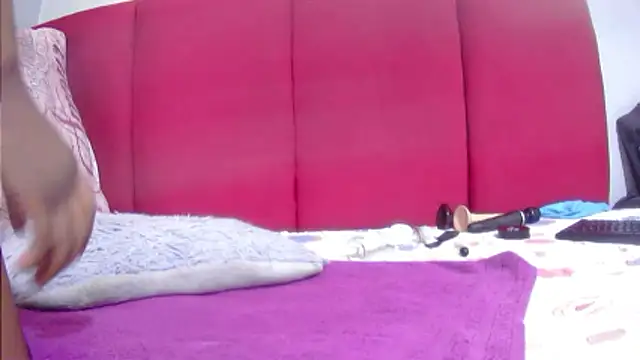 Cherrydollx online show from January 2026 07:56:01 AM