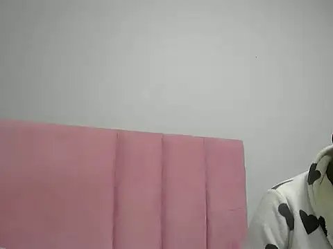 Cherrydollx online show from March 2026 01:51:02 PM