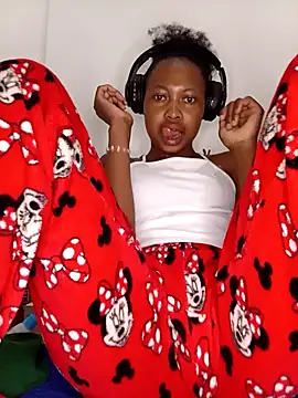 Sweethoneypot25 online show from May 2026 09:34:01 AM