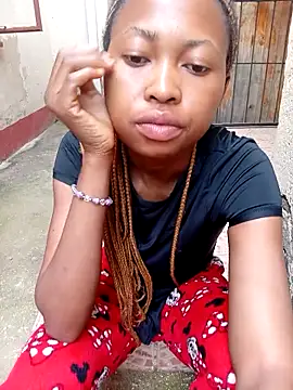 Sweethoneypot25 online show from December 2025 03:06:02 PM