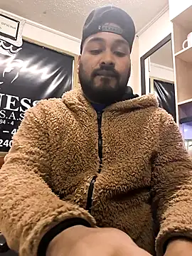 Liam hairy online show from December 2025 06:08:01 PM