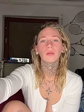 Antoniia69 online show from November 2025 05:13:02 PM