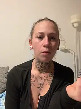 Antoniia69 online show from November 2025 11:05:01 PM