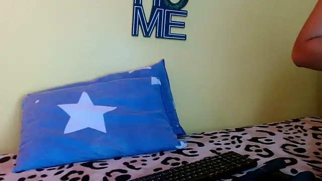 angel18evil online show from January 2026 12:38:01 AM