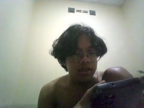 VERTSS2 online show from November 2025 06:19:02 PM