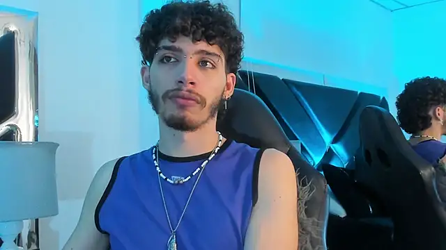 Snapshot of JojoBraando chatting on December 2025 08:43:02 PM JojoBraando online show from December 2025 08:43:02 PM