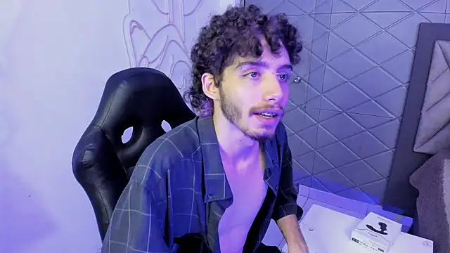 Snapshot of JojoBraando chatting on January 2026 07:23:02 AM JojoBraando online show from January 2026 07:23:02 AM