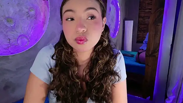 Snapshot of Kaaory chatting on February 2026 04:36:01 PM Kaaory online show from February 2026 04:36:01 PM