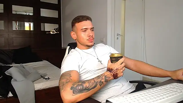 ElijahThorne online show from February 2026 09:48:01 AM