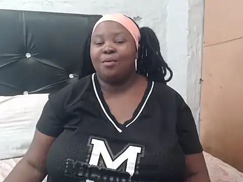 SexyBubblies96 online show from January 2026 12:12:02 PM