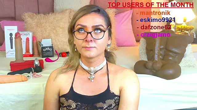 Lunitaa Diva online show from April 2026 03:02:02 PM