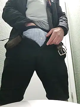 Snapshot of Sebgeneve chatting on January 2026 06:44:02 PM Sebgeneve online show from January 2026 06:44:02 PM